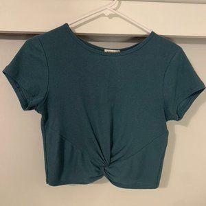 Knotted blue cropped tee